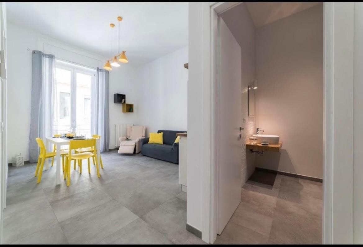Appartamento Casa Maria Al Porto Salerno Esterno foto